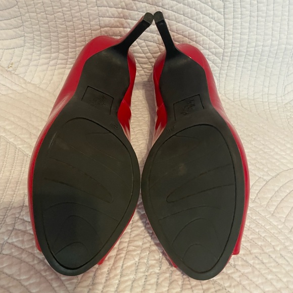 Thinning out my shoes. - Picture 3 of 3